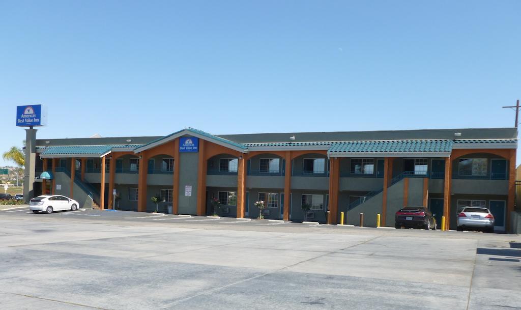 Americas Best Value Inn Corona Exteriér fotografie