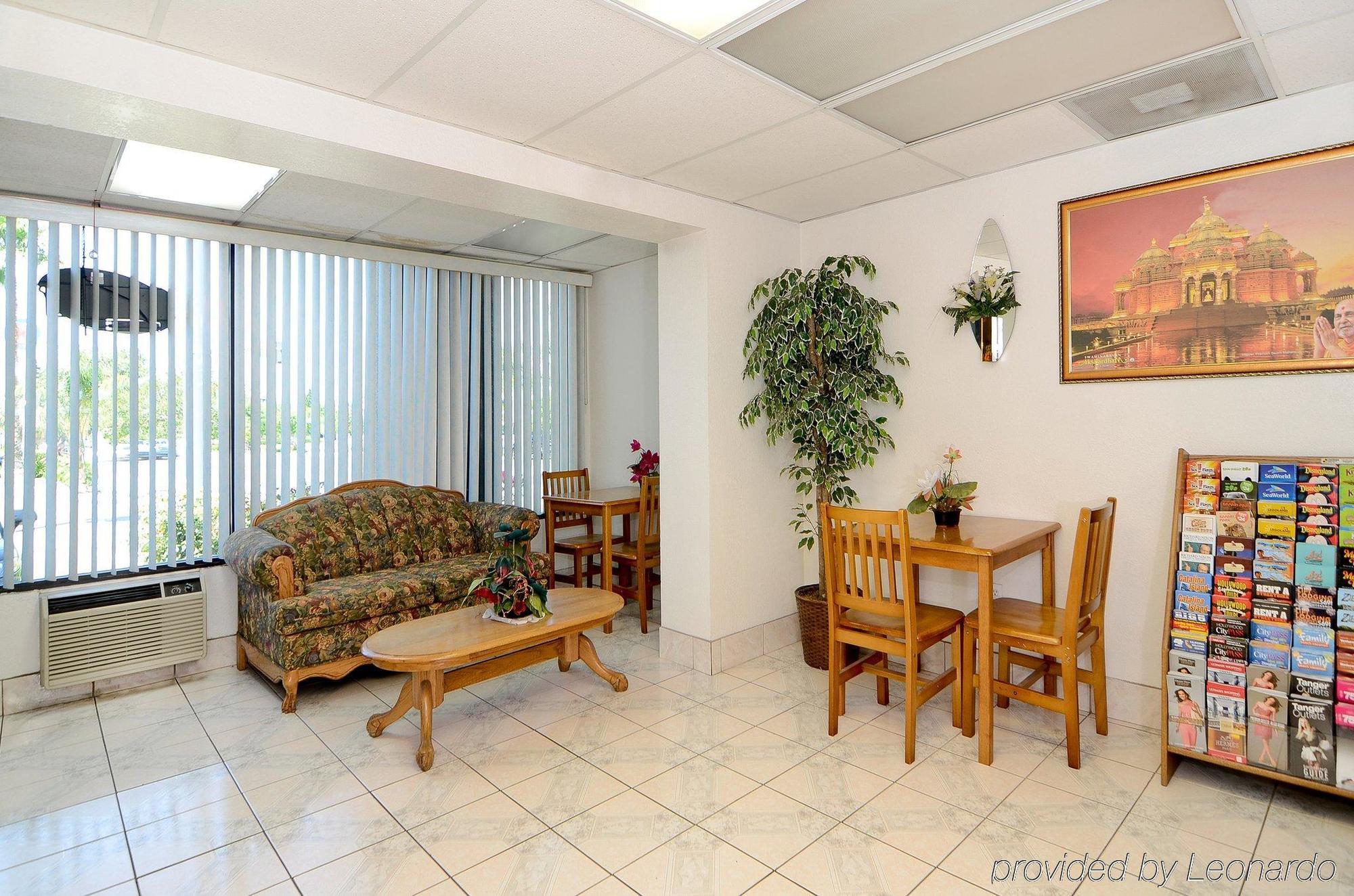 Americas Best Value Inn Corona Interiér fotografie