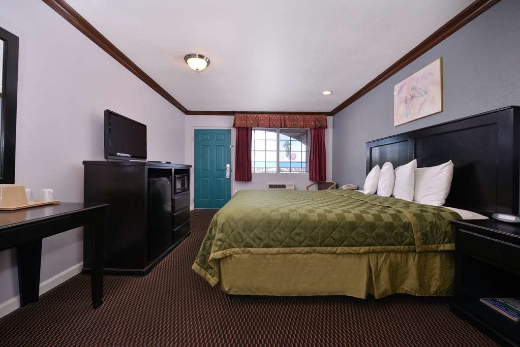 Americas Best Value Inn Corona Pokoj fotografie